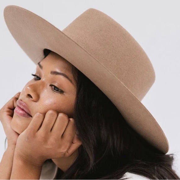 Gigi Pip Dakota Triangle Crown - Picture 3 of 10